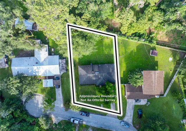 2nd image of 1443 Se Vale Ct, Lake City, FL 32025 | MLS# GC542074
