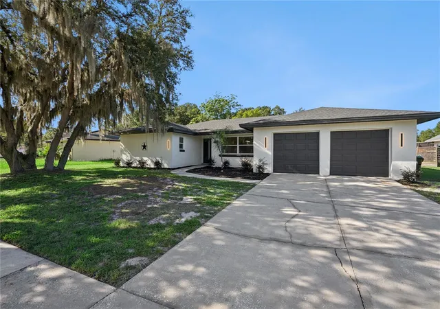 Photo 3 of Single family home for sale at 8258 Tansy Dr, Orlando, FL 32819 | MLS# O6426394 | Listing updated on 2026-10-02