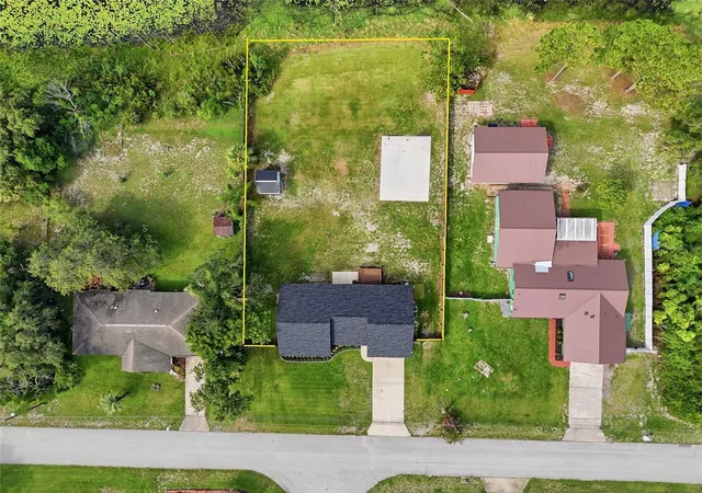 3rd image of 2643 Salters Ct, Deltona, FL 32738 | MLS# O6426405