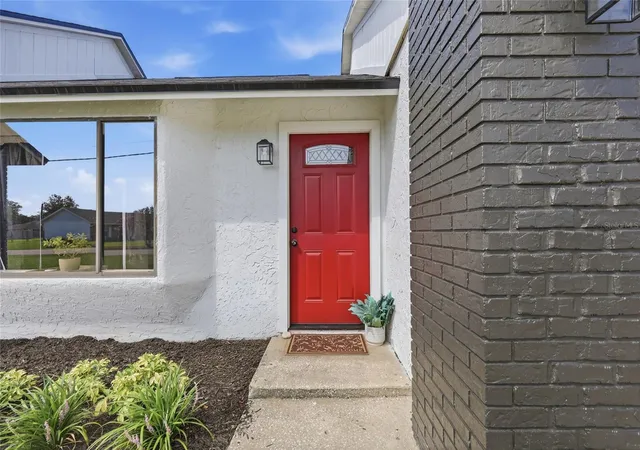 4th image of 2643 Salters Ct, Deltona, FL 32738 | MLS# O6426405