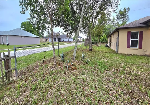 Photo 3 of Single family home for sale at 2729 Sweet Springs St, Deltona, FL 32738 | MLS# O6426410 | Listing updated on 2026-07-21