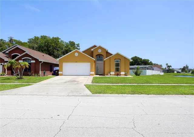 Photo 3 of Single family home for sale at 2169 Remington Pointe Blvd, Kissimmee, FL 34743 | MLS# S5154020 | Listing updated on 2026-09-06