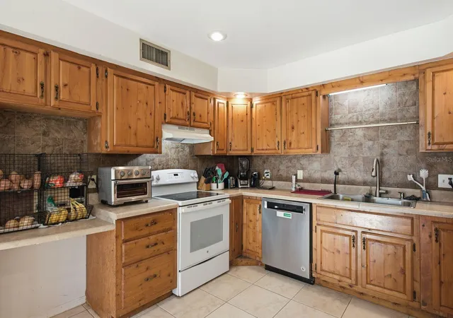 Photo 3 of Single family home for sale at 6451 76th Terrace N, Pinellas Park, FL 33781 | MLS# TB8530647 | Listing updated on 2026-09-17