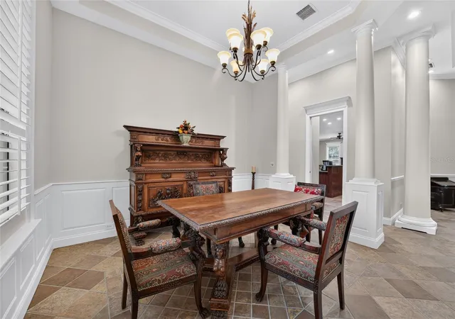 5th image of 7050 Se 12Th Cir, Ocala, FL 34480 | MLS# OM728774