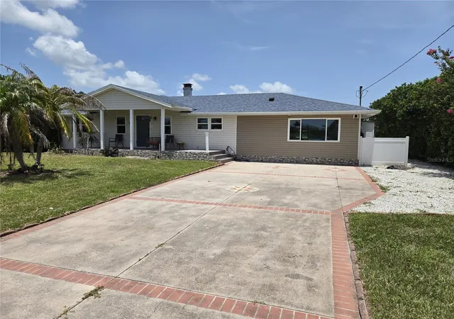 Photo 1 of Single family home for sale at 2625 Harris Blvd, Kissimmee, FL 34746 | MLS# O6426437 | Listing updated on 2026-07-22