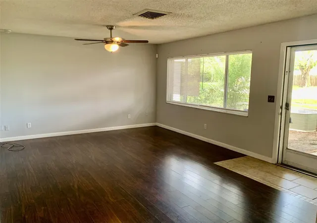 Photo 1 of Single family home for sale at 5050 29th Avenue N, Saint Petersburg, FL 33710 | MLS# TB8530700 | Listing updated on 2026-09-22