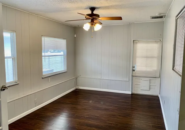 Photo 4 of Single family home for sale at 5050 29th Avenue N, Saint Petersburg, FL 33710 | MLS# TB8530700 | Listing updated on 2026-09-22