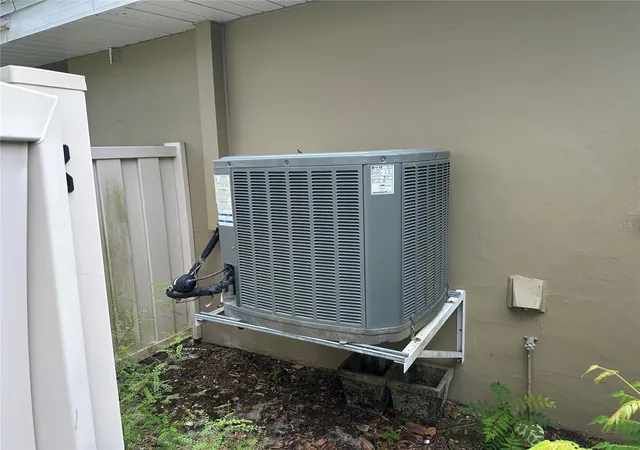 2nd image of 11261 W Bayshore Dr, CRYSTAL RIVER, FL 34429