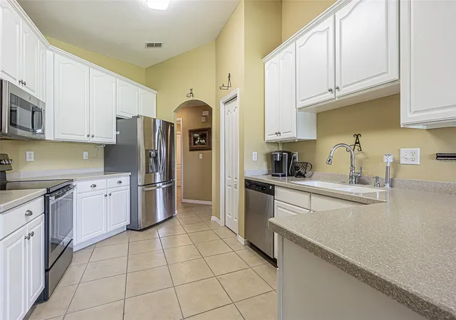 Photo 3 of Single family home for sale at 29435 Snap Hook Dr, San Antonio, FL 33576 | MLS# TB8530716 | Listing updated on 2026-09-08