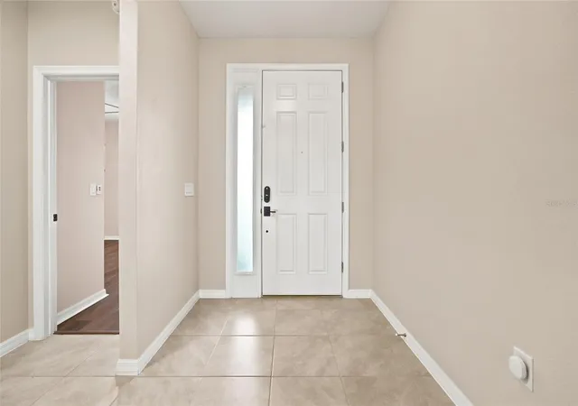 Photo 3 of Single family home for sale at 1581 NE 50th Terrace, Ocala, FL 34470 | MLS# OM728779 | Listing updated on 2026-07-30