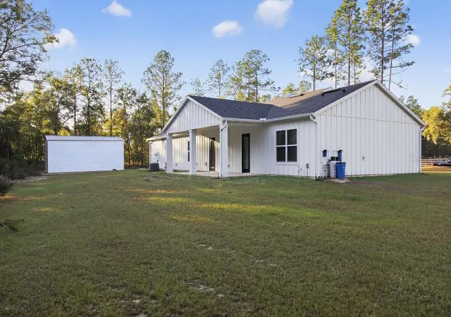 Photo 4 of Sale Pending at 5859 SW 129th Terrace Rd, Ocala, FL 34481 | MLS# TB8530724 | Listing updated on 2026-08-24