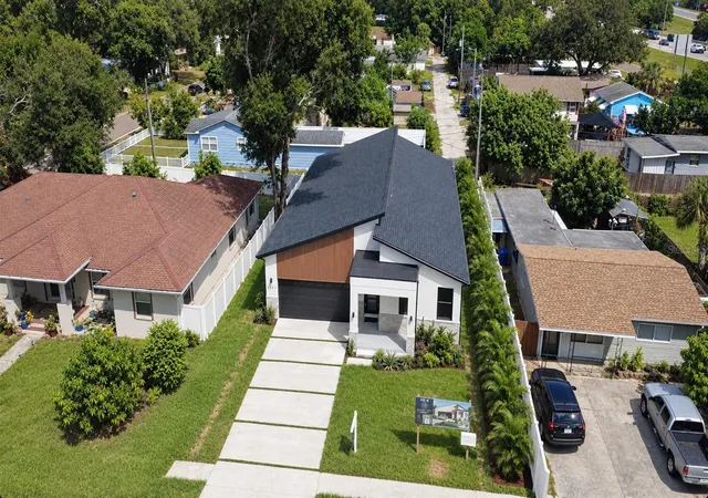 Photo 3 of Single family home for sale at 2227 32nd Avenue N, Saint Petersburg, FL 33713 | MLS# TB8530732 | Listing updated on 2026-10-22