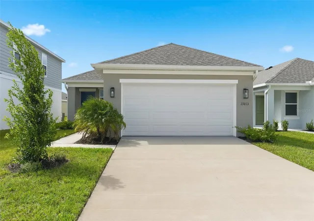 Photo 1 of Single family home for sale at 13013 Red Deer Pl, Parrish, FL 34219 | MLS# A4700481 | Listing updated on 2026-10-25