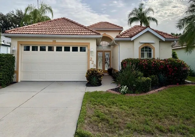 Photo 1 of Single family home for sale at 229 Venice Palms Blvd, Venice, FL 34292 | MLS# N6145076 | Listing updated on 2026-10-20