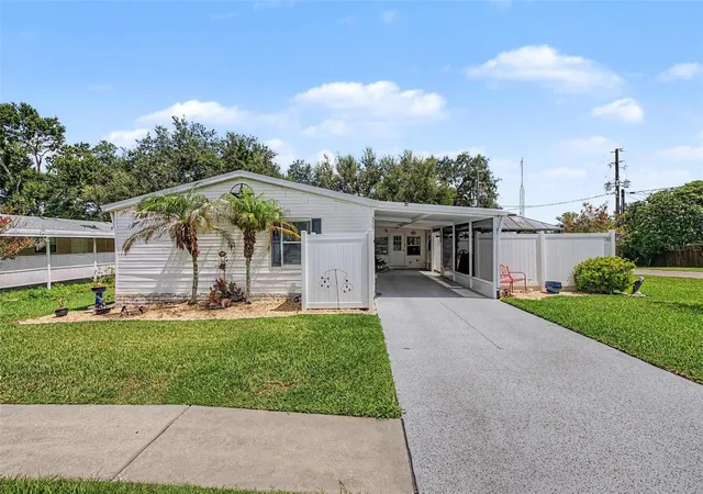 Photo 2 of Manufactured home for sale at 37719 Newal Ave, Zephyrhills, FL 33542 | MLS# TB8530752 | Listing updated on 2026-10-04