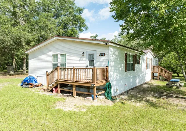 Photo 3 of Manufactured home for sale at 9889 Nw 9th Court, Branford, FL 32008 | MLS# GC542082 | Listing updated on 2026-09-17