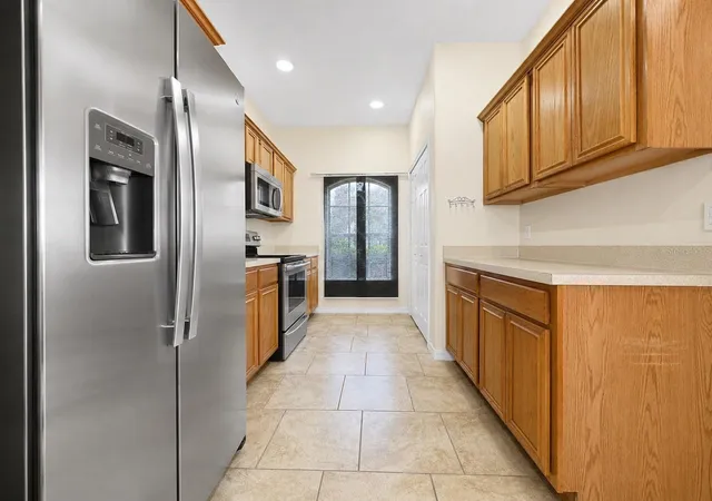 Photo 3 of Single family home for sale at 1602 Tail Feather Dr, Kissimmee, FL 34746 | MLS# S5154034 | Listing updated on 2026-09-28