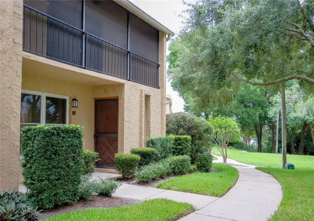 2nd image of 812 Park Lake Cir #7, Maitland, FL 32751 | MLS# O6426486