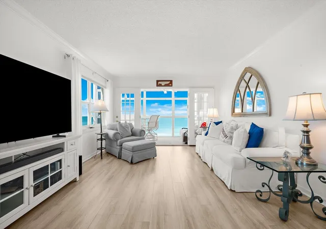 Photo 5 of Condo for sale at 255 The Esplanade N #701, Venice, FL 34285 | MLS# N6145077 | Listing updated on 2026-09-02