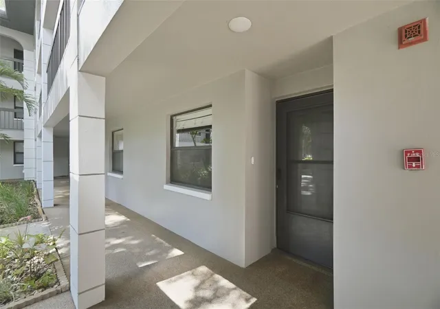 3rd image of 3399 Mermoor Dr #105, Palm Harbor, FL 34685 | MLS# TB8530794