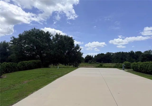 Photo 4 of Sale Pending at 4879 SE 92nd Boulevard, Webster, FL 33597 | MLS# G5115303 | Listing updated on 2026-09-07
