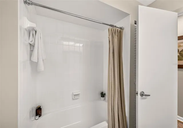 44th image of 10918 Gillette Ave, Temple Terrace, FL 33617 | MLS# TB8530796