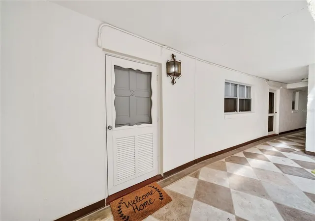 2nd image of 601 N Mcdonald St #2, Mount Dora, FL 32757 | MLS# O6426520