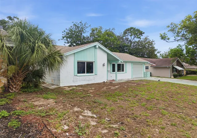 Photo 3 of Single family home for sale at 12305 Partridge Hl Row, Hudson, FL 34667 | MLS# TB8530805 | Listing updated on 2026-10-06