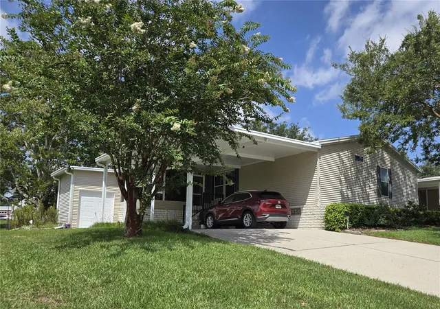 2nd image of 2723 Lake Grassmere Cir #910, Zellwood, FL 32798 | MLS# O6426529