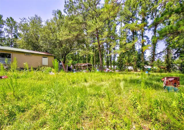 Photo 4 of Manufactured home for sale at 7320 NE 137th Place, Citra, FL 32113 | MLS# OM728813 | Listing updated on 2026-07-29