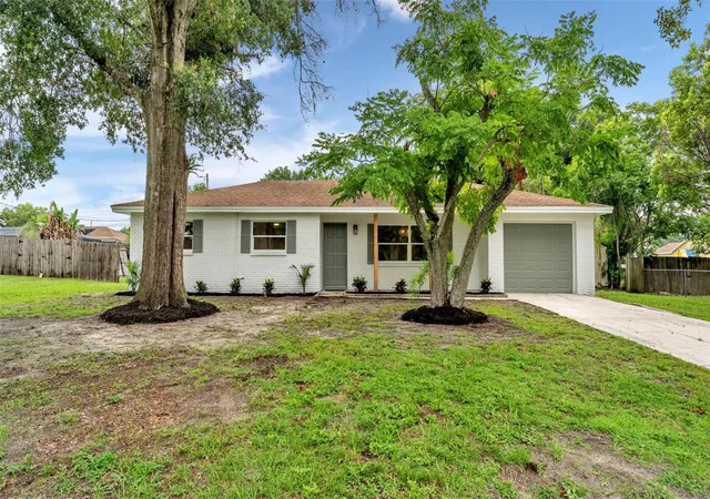 Photo 1 of Single family home for sale at 7209 Grv Way, Lakeland, FL 33810 | MLS# L4963616 | Listing updated on 2026-10-25