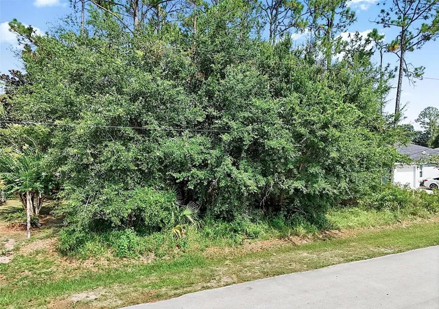 Photo 2 of Land for sale at 30 Wellwood Ln, Palm Coast, FL 32164 | MLS# FC320073 | Listing updated on 2026-07-21