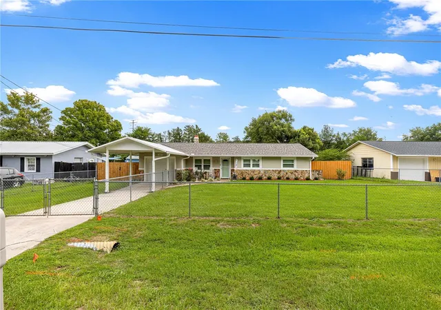 Photo 2 of Single family home for sale at 5455 Ne 22nd Avenue, Ocala, FL 34479 | MLS# OM728814 | Listing updated on 2026-09-15