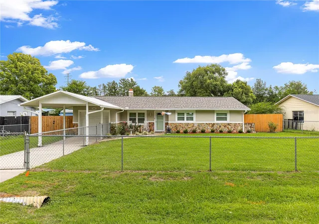Photo 3 of Single family home for sale at 5455 NE 22nd Avenue, Ocala, FL 34479 | MLS# OM728814 | Listing updated on 2026-09-15