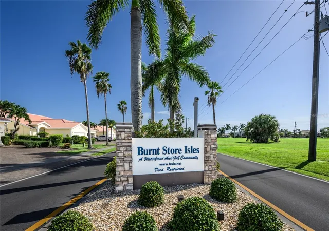 Photo 4 of Sale Pending at 327 Monaco Dr #12, Punta Gorda, FL 33950 | MLS# C7528573 | Listing updated on 2026-09-13