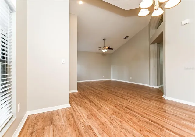 4th image of 1914 Citrus Orchard Wy, Valrico, FL 33594 | MLS# C7528575