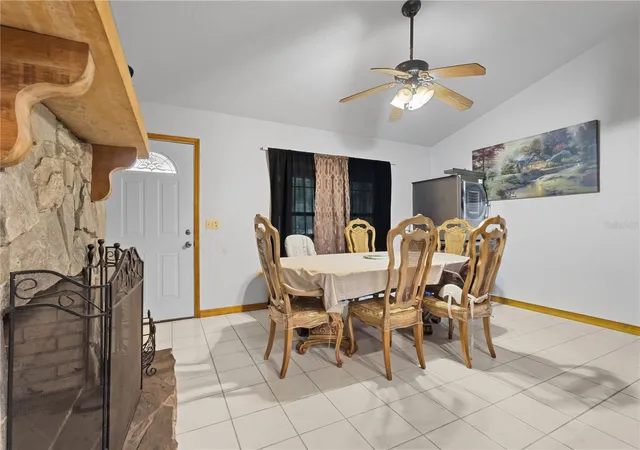 Photo 3 of Single family home for sale at 11235 Sw 131st Terrace, Dunnellon, FL 34432 | MLS# OM728815 | Listing updated on 2026-08-14