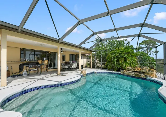 Photo 3 of Single family home for sale at 744 Flamingo Dr, Apollo Beach, FL 33572 | MLS# TB8530825 | Listing updated on 2026-09-20