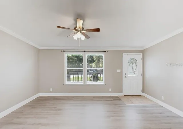 4th image of 2516 Mobilaire Dr, Lutz, FL 33559 | MLS# TB8530826