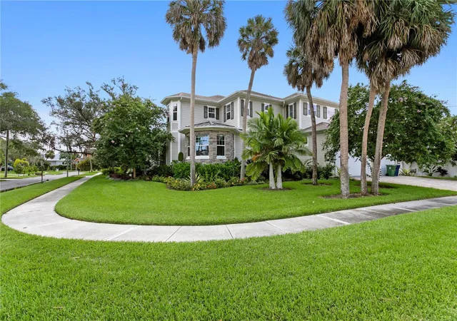 Photo 80 of Mansion for sale at 5016 W Evelyn Dr, Tampa, FL 33609 | MLS# TB8530834 | Listing updated on 2026-08-07
