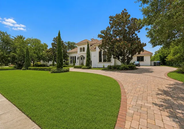 Photo 99 of Mansion for sale at 13250 Bellaria Cir, Windermere, FL 34786 | MLS# W7887812 | Listing updated on 2026-07-31