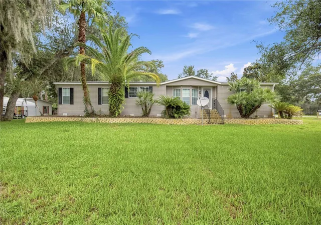 1st image of 8420 County Road 109, Lady Lake, FL 32159 | MLS# G5115318