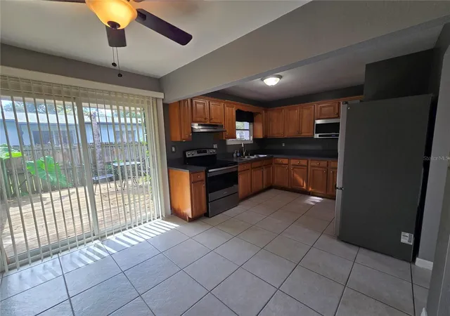 Photo 2 of Single family home for sale at 2022 Brian Ave, South Daytona, FL 32119 | MLS# V4950301 | Listing updated on 2026-09-30