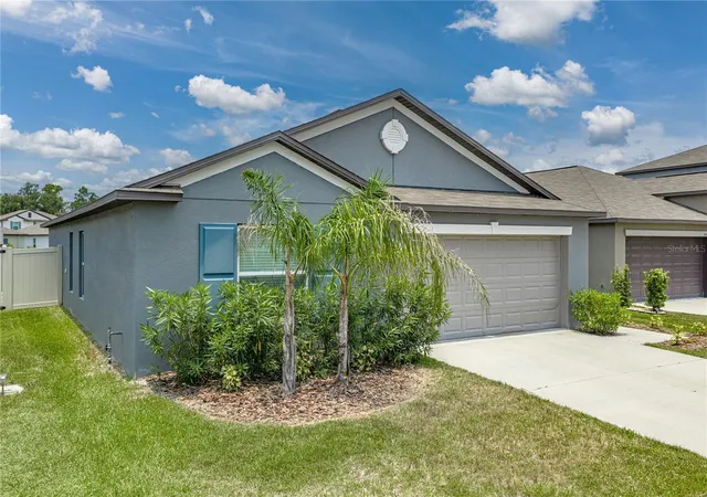 Photo 3 of Single family home for sale at 4334 Trotters Way, Lakeland, FL 33801 | MLS# L4963627 | Listing updated on 2026-09-23