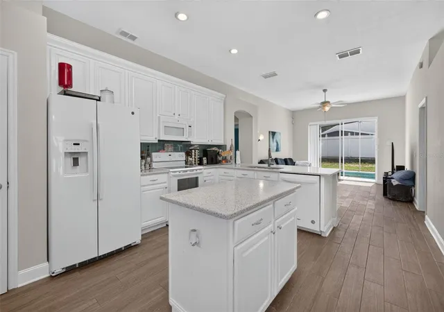5th image of 264 Laurel Ridge Pass, Davenport, FL 33897 | MLS# S5154051
