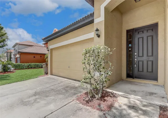 Photo 2 of Single family home for sale at 3028 Camino Real Dr S, Kissimmee, FL 34744 | MLS# O6426588 | Listing updated on 2026-07-21