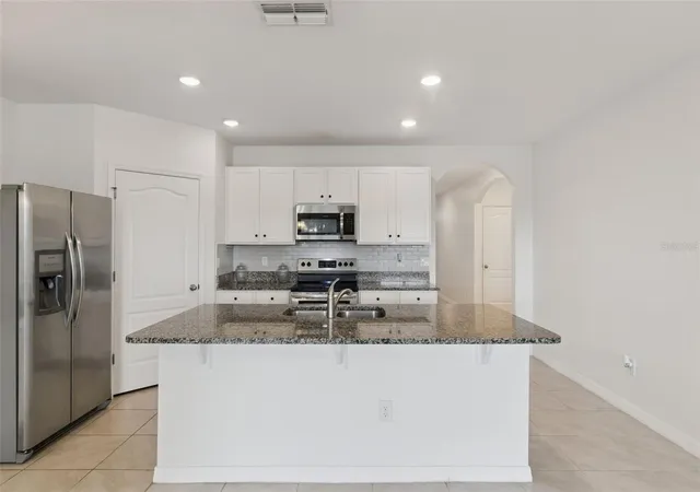 Photo 3 of Single family home for sale at 2487 White Lilly Dr, Kissimmee, FL 34747 | MLS# S5154052 | Listing updated on 2026-09-20