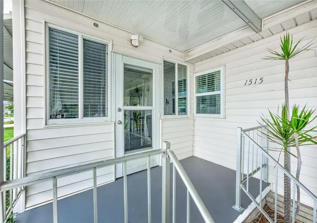 2nd image of 1515 Sanderling Dr, Englewood, FL 34224 | MLS# D6148142