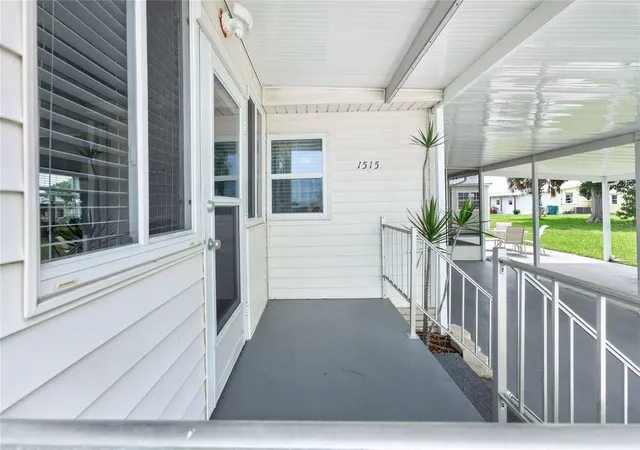 3rd image of 1515 Sanderling Dr, Englewood, FL 34224 | MLS# D6148142