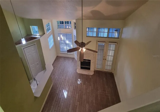 Listing Photo 4 - Condo for sale in building located at 1462 Farrindon Cir, LAKE MARY, FL 32746 - Unit #1462